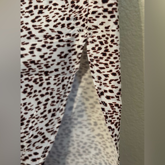 🌵Leopard Print Asymmetrical Skirt with Leg Slit - Picture 5 of 6